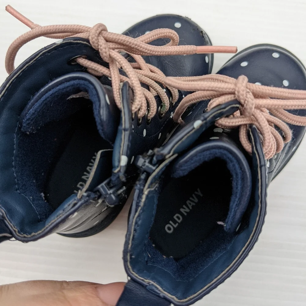 OLD NAVY toddler navy polkadot lace-up combat boots